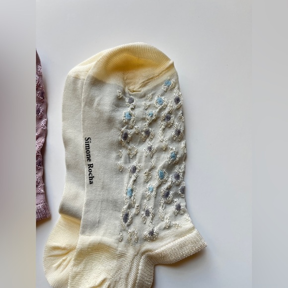 Simone Rocha Lavender and Cream Embroidered Socks - Picture 2 of 5